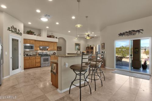 38301 15th Ave, Phoenix AZ 85041-4712 exterior