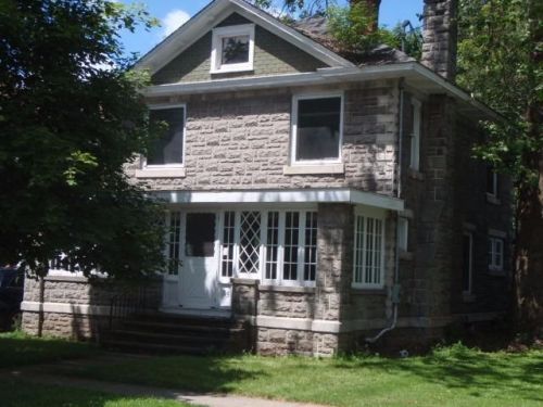 35 Gardiner Pl, Walton, NY 13856-1320