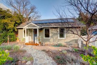 808 Signal St, Ojai, CA 93023-1807