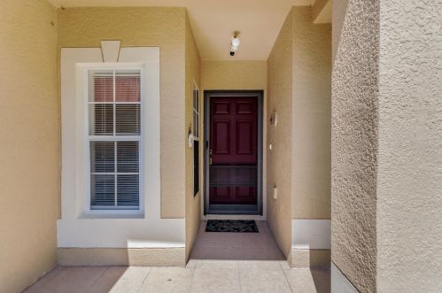 848 Gila Way, Kissimmee, FL 34759-5933
