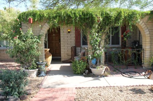 5001 Phelps Rd, Glendale, AZ 85306-1428