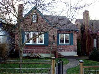 1939 5th St, Bremerton, WA 98337-1021