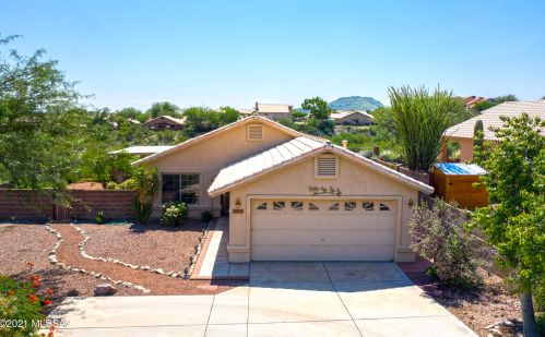 2270 Saddlewood Ranch Dr, Tucson, AZ 85745-3580