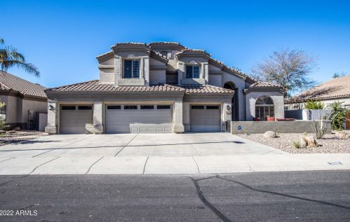 1662 Boulder St, Gilbert, AZ 85295-4981