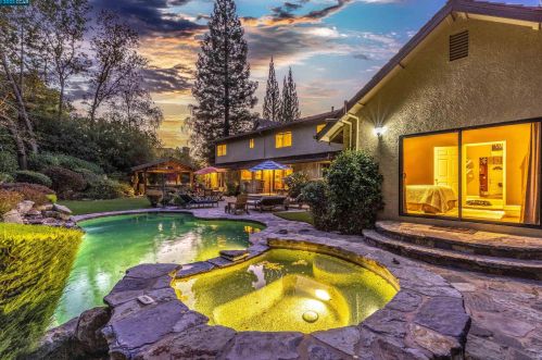 1420 Bent Oak Ln, Danville, CA 94506-5821