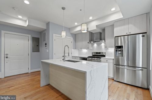37 Missouri Ave, Washington, DC 20011-2439