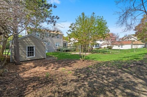 147 Trent St, Woonsocket RI  02895-1040 exterior