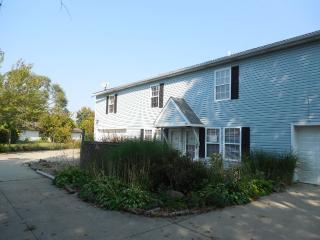2904 Fulmer Rd, Lorain OH  44053-1514 exterior