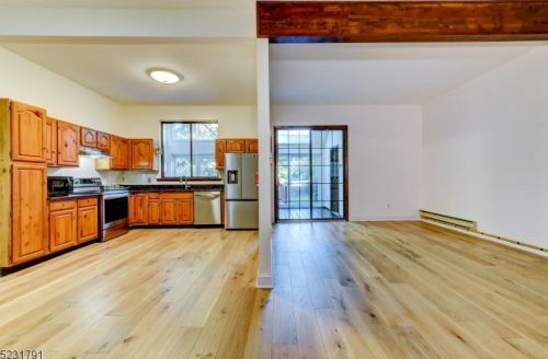 903 Alysia Ct, Dover NJ 07803-3056 exterior