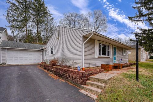 13 Sharon Rd, Chillicothe, OH 45601-2020