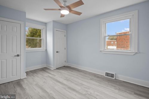 8522 Castor Ave, Philadelphia PA  19152-1208 exterior