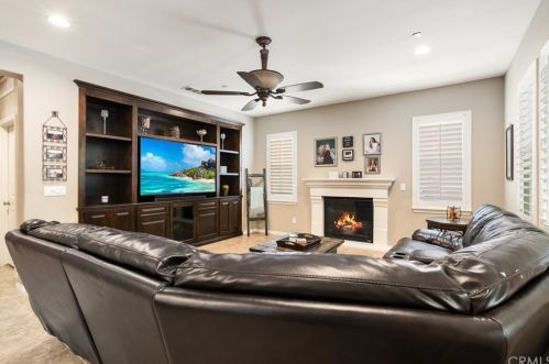 39114 Trail Creek Ln, Temecula CA  92591-7290 exterior