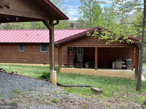 6319 Page Valley Rd, Richmond National Battlefiel VA  22835-7612 exterior