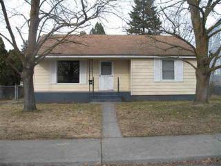 2408 Crown Ave, Spokane WA  99205-5710 exterior