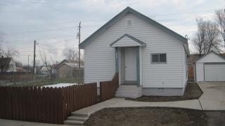 668 1st St, Ontario, OR 97914-3631