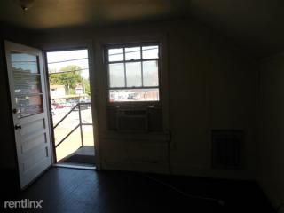 455 2nd St, Clarksville TN  37040-3298 exterior