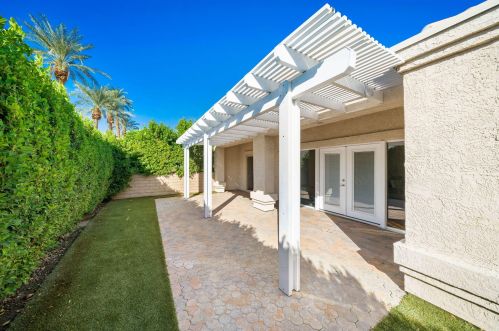 48211 Vista De Nopal, La Quinta CA  92253-2275 exterior