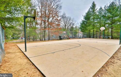 1244 Tristram Cir, West Deptford NJ  08051-2247 exterior