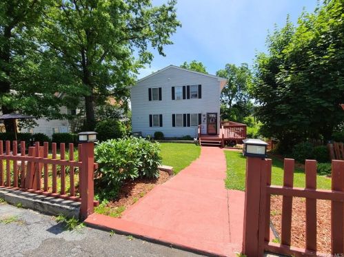 114 Wawayanda Ave, Middletown NY  10940-6708 exterior