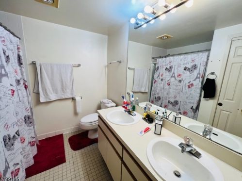 751 Summer Ave, Newark NJ  07104-3576 exterior