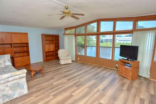 3156 Columbrina Cir, Fort Pierce, FL 34952-3334