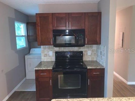 1883 Roseberry Ln, Sanford, FL 32771-8994