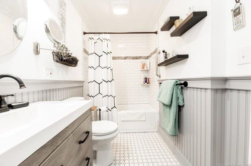 53 Grant St, Milford CT 06460-5310 exterior