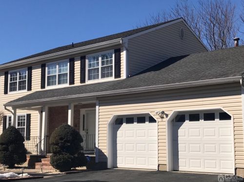 5 Vreeland Ct, East Brunswick, NJ 08816-3886