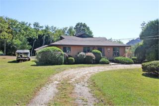 55 Snug Harbor Rd, Greenport NY  11944-2530 exterior