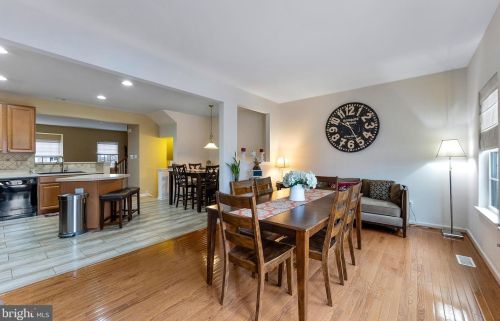 115 South Ave, Swedesboro NJ  08085-1693 exterior