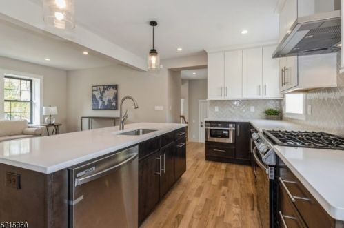 26 Ramapo Rd, Cranford NJ  07016-3464 exterior