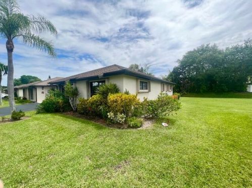 4716 Robinwood Ter, Boynton Beach, FL 33436-0808