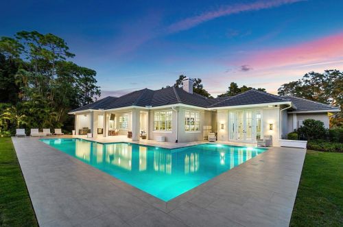 7 Country Rd, Boynton Beach FL  33436-5609 exterior