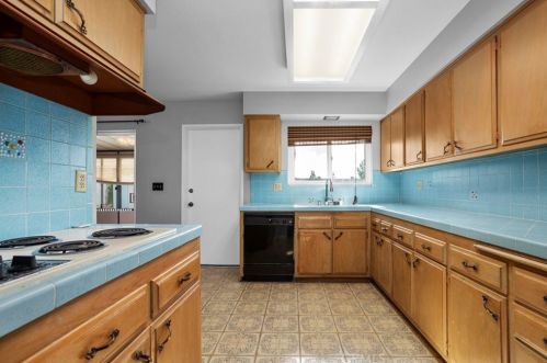 27215 Wentworth Dr, Menifee CA  92586-3038 exterior