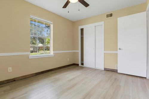 423 Terrace Dr, Richardson TX  75081-6040 exterior