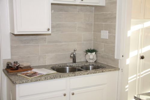 3754 51st Blvd, Milwaukee, WI 53216-2937