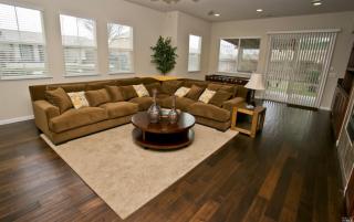 1736 Whisper Way, Manteca, CA 95337-8624