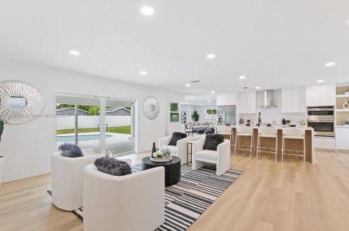 1780 12th St, Boca Raton, FL 33486-6410