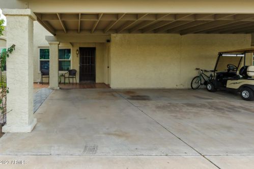 617 Desert Flower Dr, Mesa, AZ 85208-6438