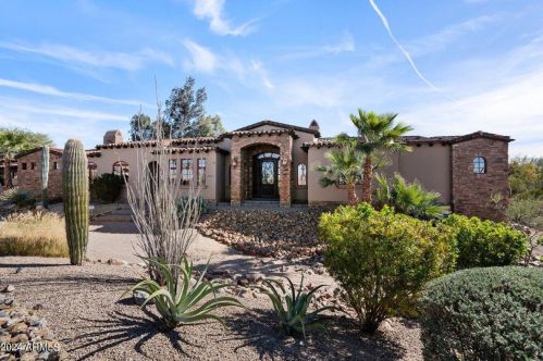 9413 La Posada Cir, Scottsdale, AZ 85255-4366