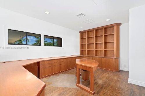 3051 35 St, Hollywood FL 33021-2627 exterior