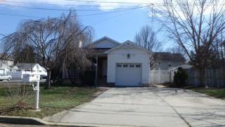 16 Avenue A, Helmetta, NJ 08828-1244