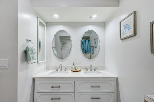 121 Ocean Dunes Cir, Jupiter FL  33477-9140 exterior