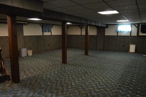 32 Lorton Rd, Old Bridge NJ  08857-3433 exterior