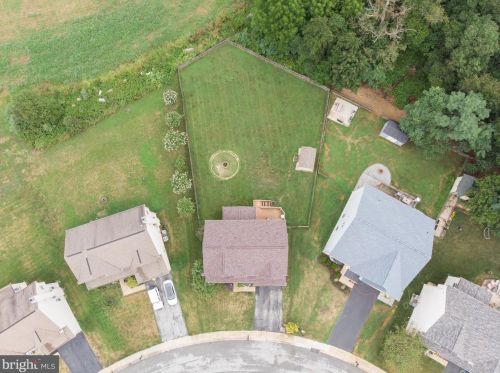 451 Hughs Rd, Charles Town WV  25414-5554 exterior