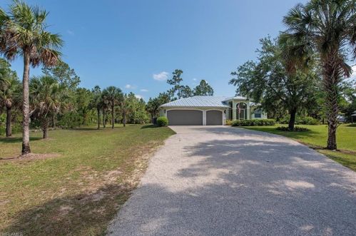 1821 14th Ave, Naples, FL 34120-3408