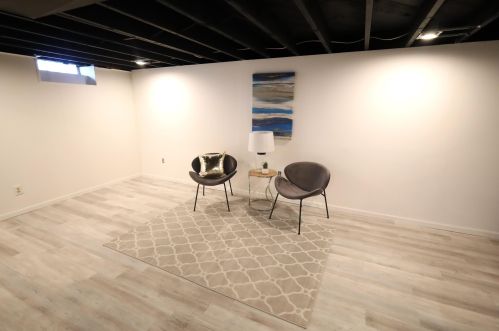 8310 Brentwood Ave, Milwaukee WI  53223-5533 exterior