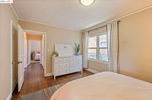 2350 109, Oakland CA  94603-4115 exterior