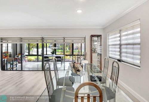 11208 Aspen Glen Dr, Boynton Beach FL  33437-1823 exterior