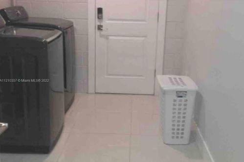 1110 Indian Rdg Trl, Kissimmee FL 34747-1928 exterior